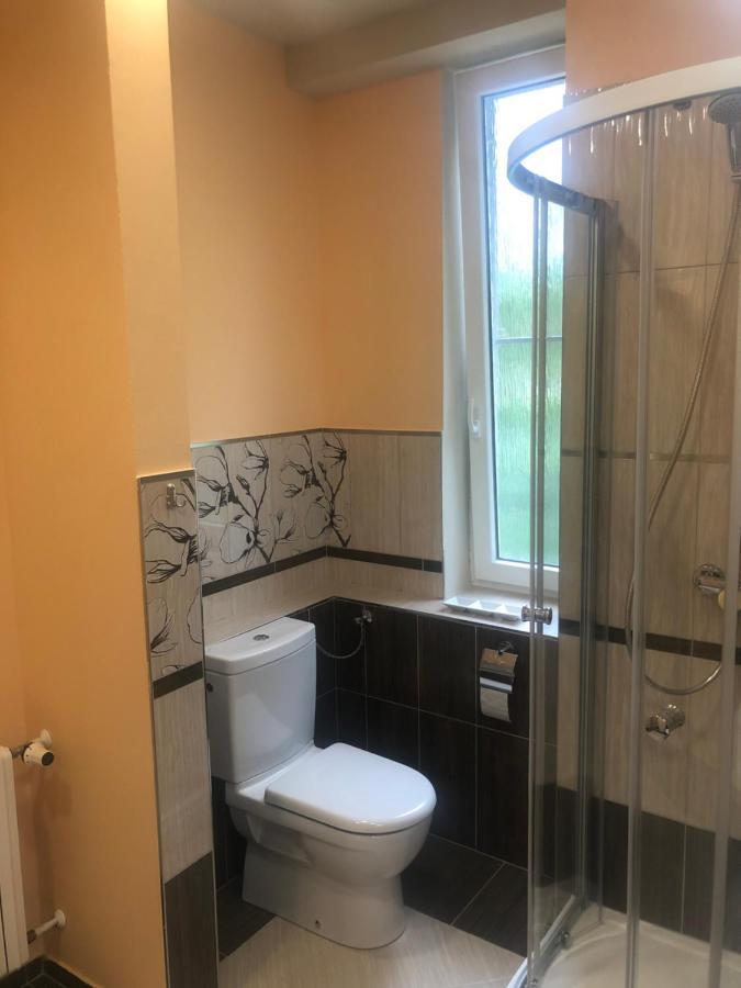 Dnm Inn Korycany 外观 照片