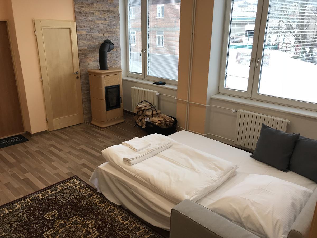 Dnm Inn Korycany 外观 照片